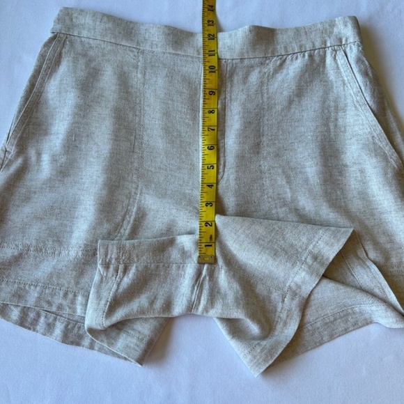 Banana Republic Factory linen blend flat front pull-on shorts - Picture 11 of 14